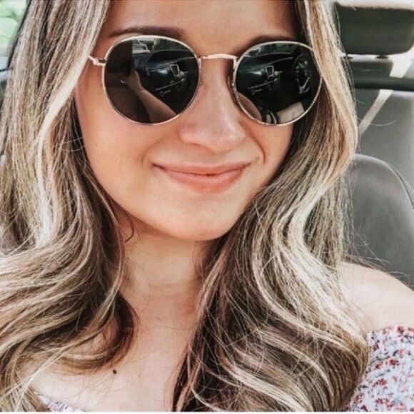 Small Round Polarized Sunglasses for Women Classic Vintage Retro Shades UV400 - Picture 1 of 13
